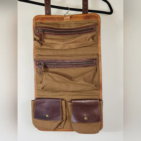 KomalC Elegant Tan Buffalo Leather Travel Dopp Kit Bag Unisex. - Picture 11 of 11